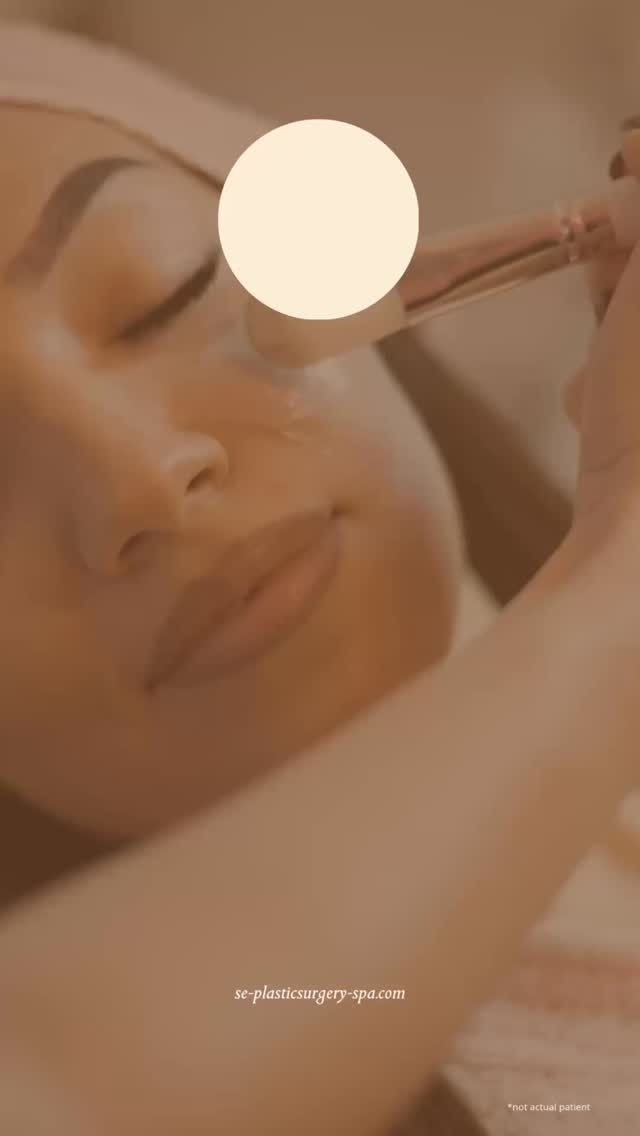 Skincare doesn’t have to be complicated, but it does require consistency.

We asked our expert aestheticians, Annie and Kris, to break down the core skincare components they recommend to every patient for healthy, radiant skin:

✨ A personalized cleanser for a clean canvas
✨ Targeted serums (exosomes, antioxidants, AHAs/BHAs, Vitamin C, hyaluronic acid) to protect, correct, smooth, and brighten
✨ A hydrating moisturizer to lock it all in
✨ Broad-spectrum SPF 30+ to shield from sun damage and protect your investment during the day
✨ Night time use of retinoids to boost collagen and refine skin texture over time

This combination supports long-term skin health, enhances your treatment results, and keeps your glow going strong.

Want a routine tailored to you? Call us at 850.219.2000 to schedule a skincare consultation with our team.
